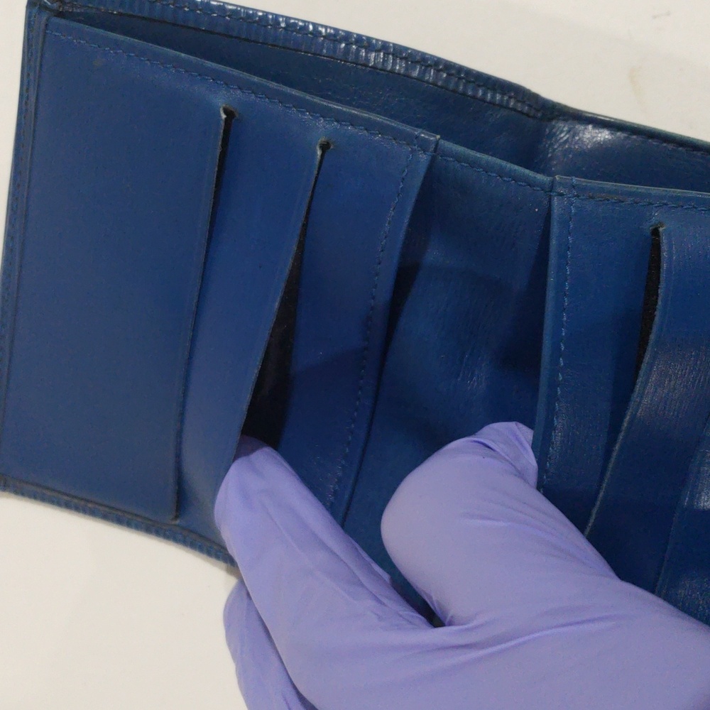 Vintage Louis Vuitton LV Trifold Luxury Wallet โ Royal Blue Epi Leather 4.25x4" - Picture 16 of 17